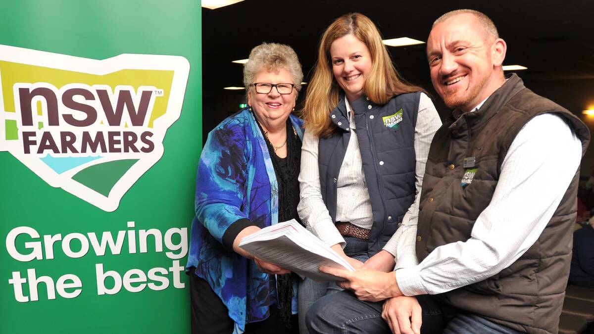 Rural Ratepayers' Association president Barbara Johnston, NSW Farmers environment policy director Danica Leys and NSW Farmers mining and CSG officer Scott Harlum discuss the boom at last night's information forum. Picture: Laura Hardwick