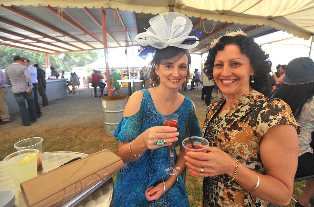 Ann-Maree Thompson and Nilva Close of Griffith at the 2013 Ardlethan Picnic Races.