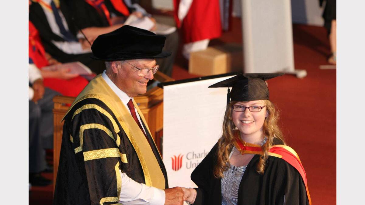 Graduating from Charles Sturt University with a Bachelor of Animal Science (Honours), with Honours Class 2 Division 1, is Kendal Krause. Picture: Daisy Huntly