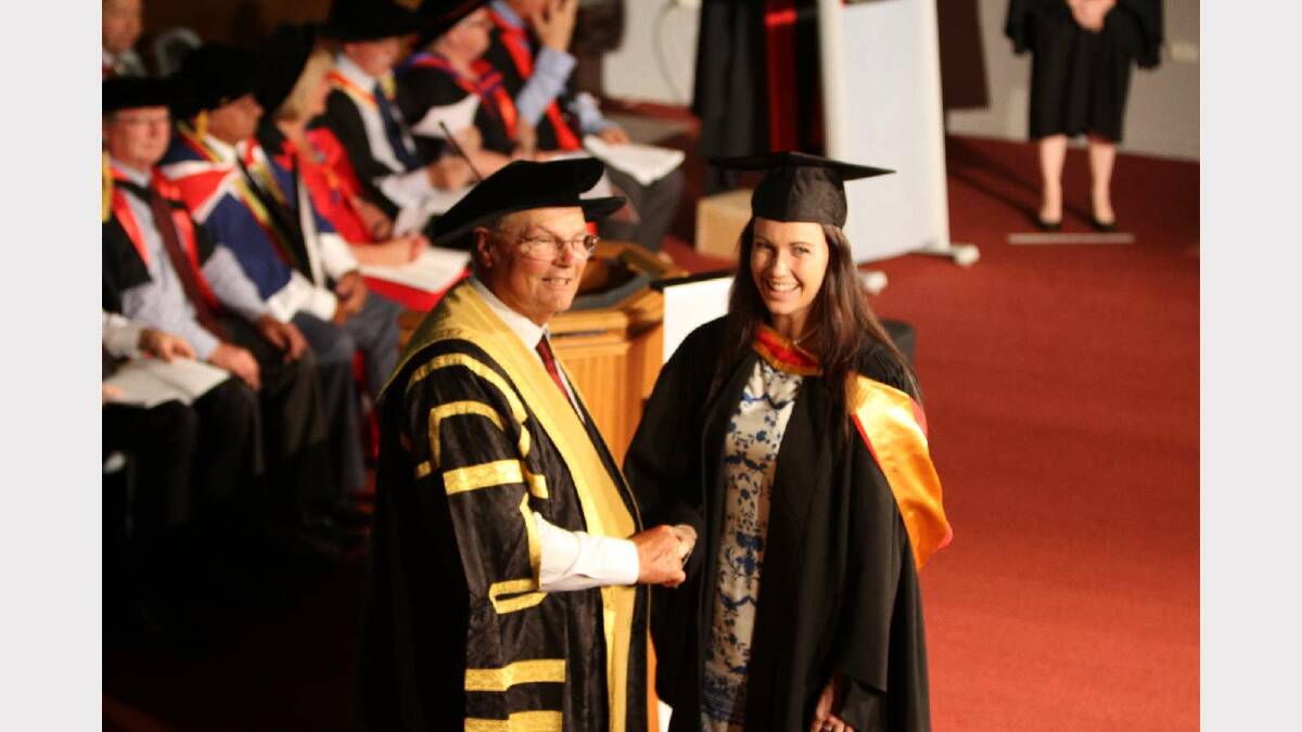 Graduating from Charles Sturt University with a Bachelor of Veterinary Biology / Bachelor of Veterinary Science (Honours), with Honours Class 2 Division 1, is Jacinta Kelly. Picture: Daisy Huntly