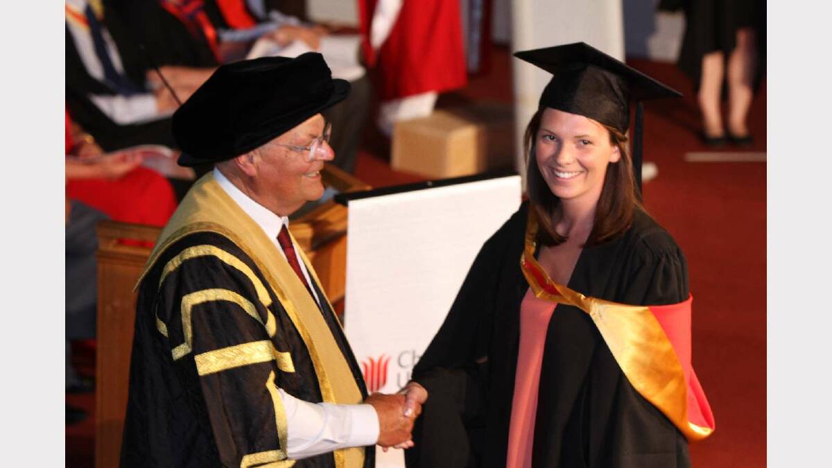 Graduating from Charles Sturt University with a Bachelor of Animal Science (Honours), with Honours Class 2 Division 1 is Lucy Hollowood. Picture: Daisy Huntly