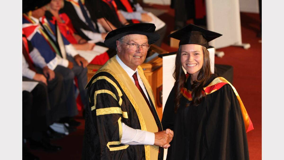 Graduating from Charles Sturt University with a Bachelor of Veterinary Biology/Bachelor of Veterinary Science is Jennifer Gordon. Picture: Daisy Huntly