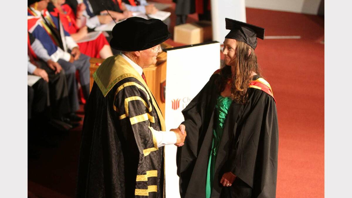 Graduating from Charles Sturt University with a Bachelor of Veterinary Biology / Bachelor of Veterinary Science (Honours), with Honours Class 2 Division 1, is Brooke White. Picture: Daisy Huntly