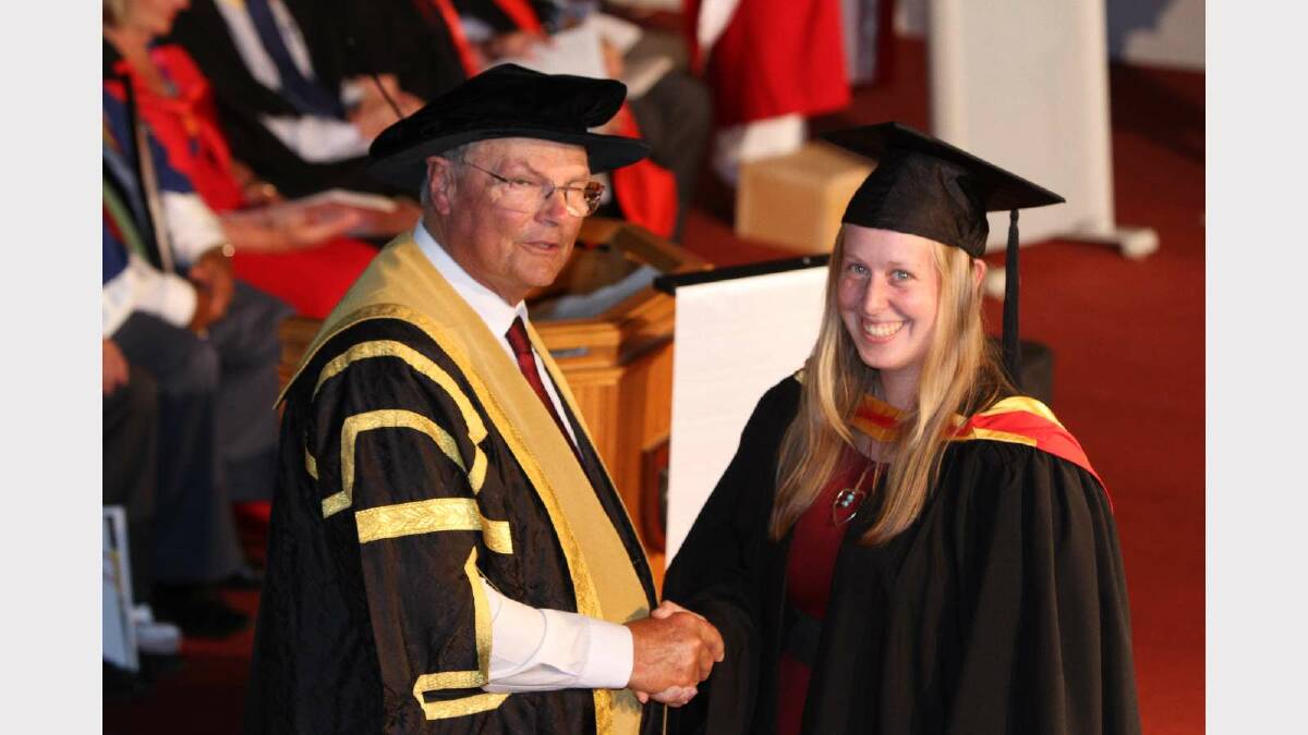 Graduating from Charles Sturt University with a Bachelor of Animal Science (Honours), with Honours Class 1 is Tegan Primmer. Picture: Daisy Huntly
