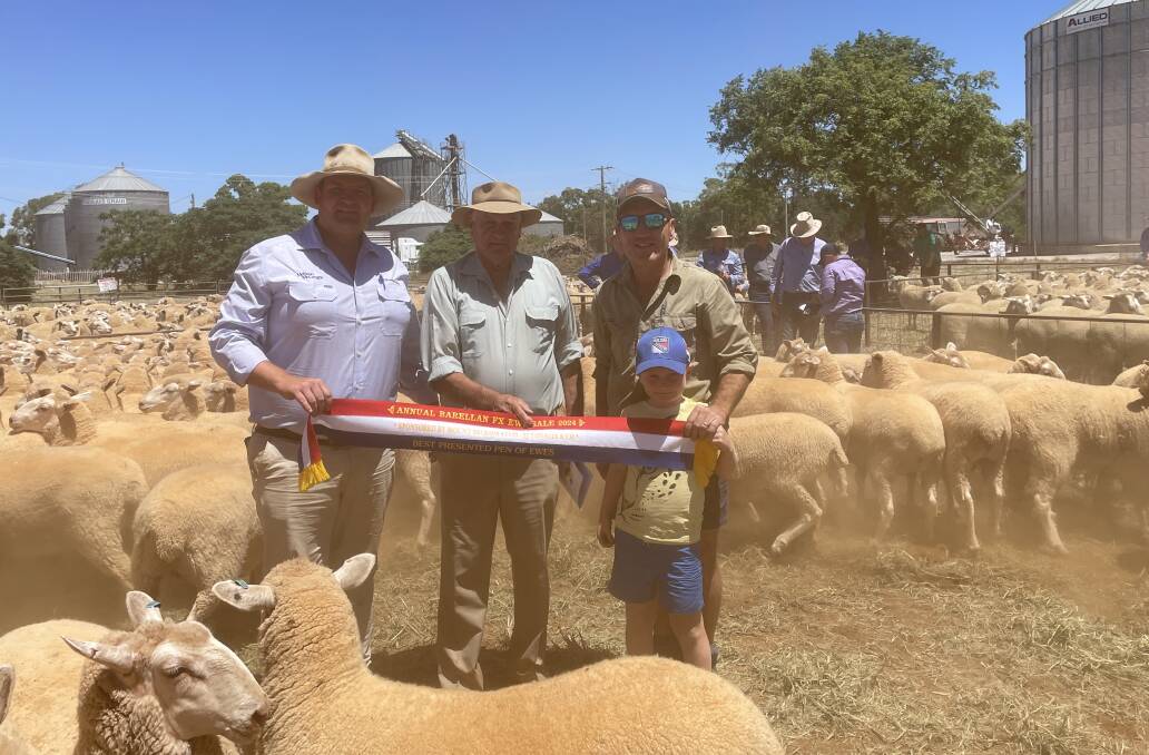 Alex Collins, McKeon McGregor, Ian Tonacia, Mt Beckom Border Leicester, Ardelethan, and Matthew and Judge Flagg with their pen of 2023 drop ewes awarded the best presented. Picture by Alexandra Bernard. 