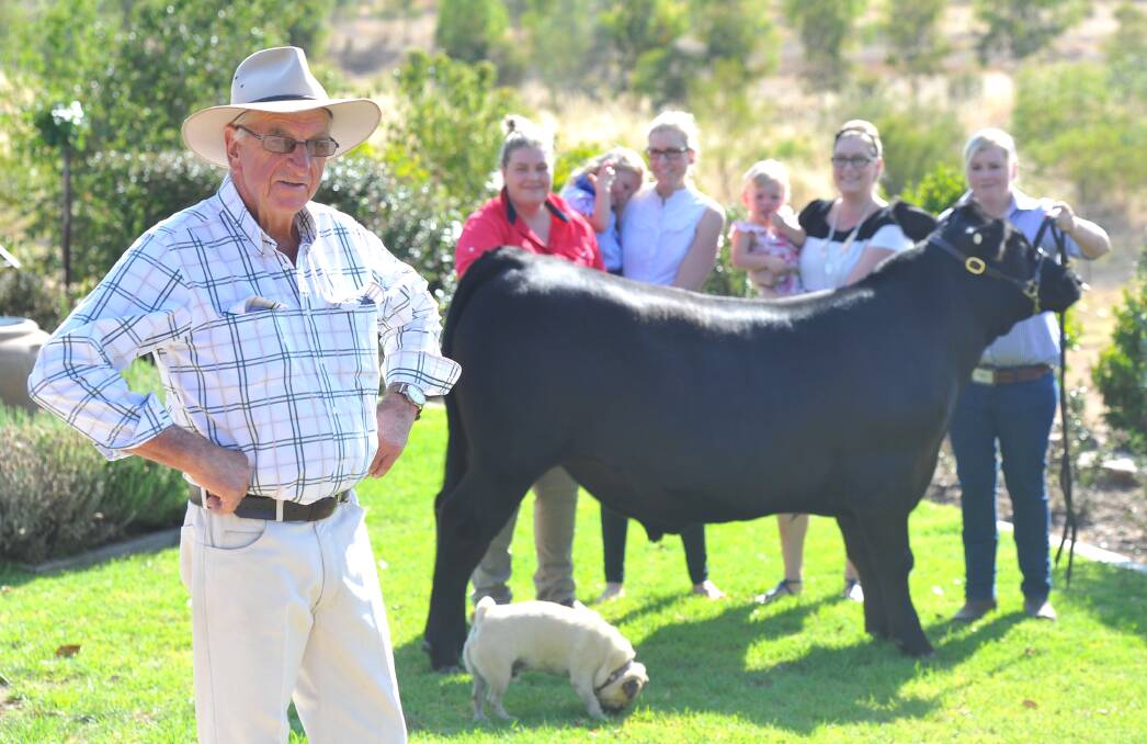 LOOKING BACK: John Rodd with Kimberley Rodd, Sophia Hall (3), Amanda Hall, Charli Hall (20 months ), Fiona Rodd, Nicole Rodd pictured back in 2013 when they sold a steer to raise money for mental health programs. 