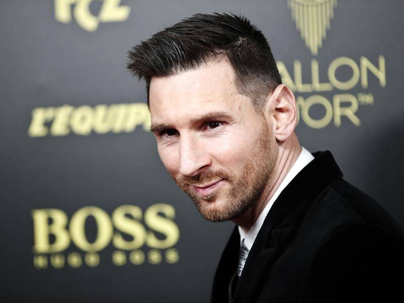 Barcelona's Argentina forward Lionel Messi has won the Ballon d'Or for a record sixth time.