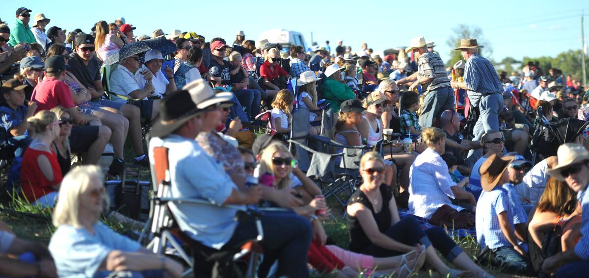 Large crowds at the 2013 Wagga Rodeo.
